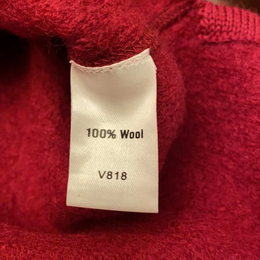 100% wool woman’s burgundy sweater jacket. Size XL. - Picture 8 of 9